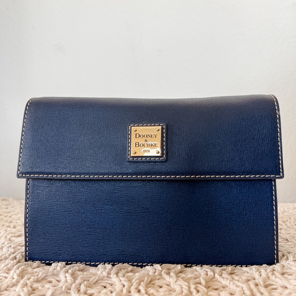 NWoT Dooney & Bourke Wexford Leather Crossbody Bag, in Blue